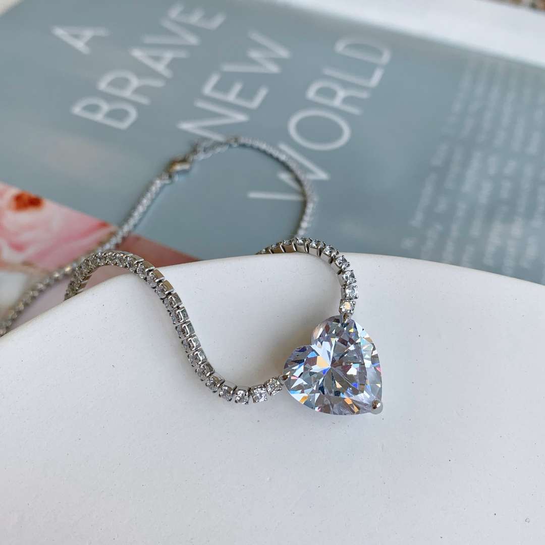 [baslovejewels]8.0 Carat Versatile Colorful Sweet Heart-Shaped Tennis Necklace