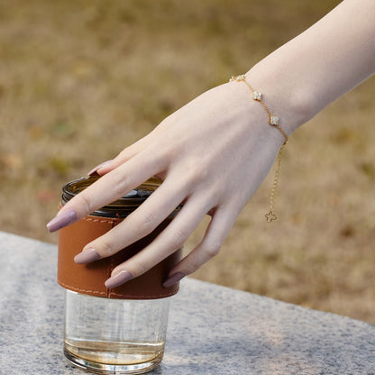 [baslovejewels]Four-Leaf Clover Hollow Butterfly Bracelet