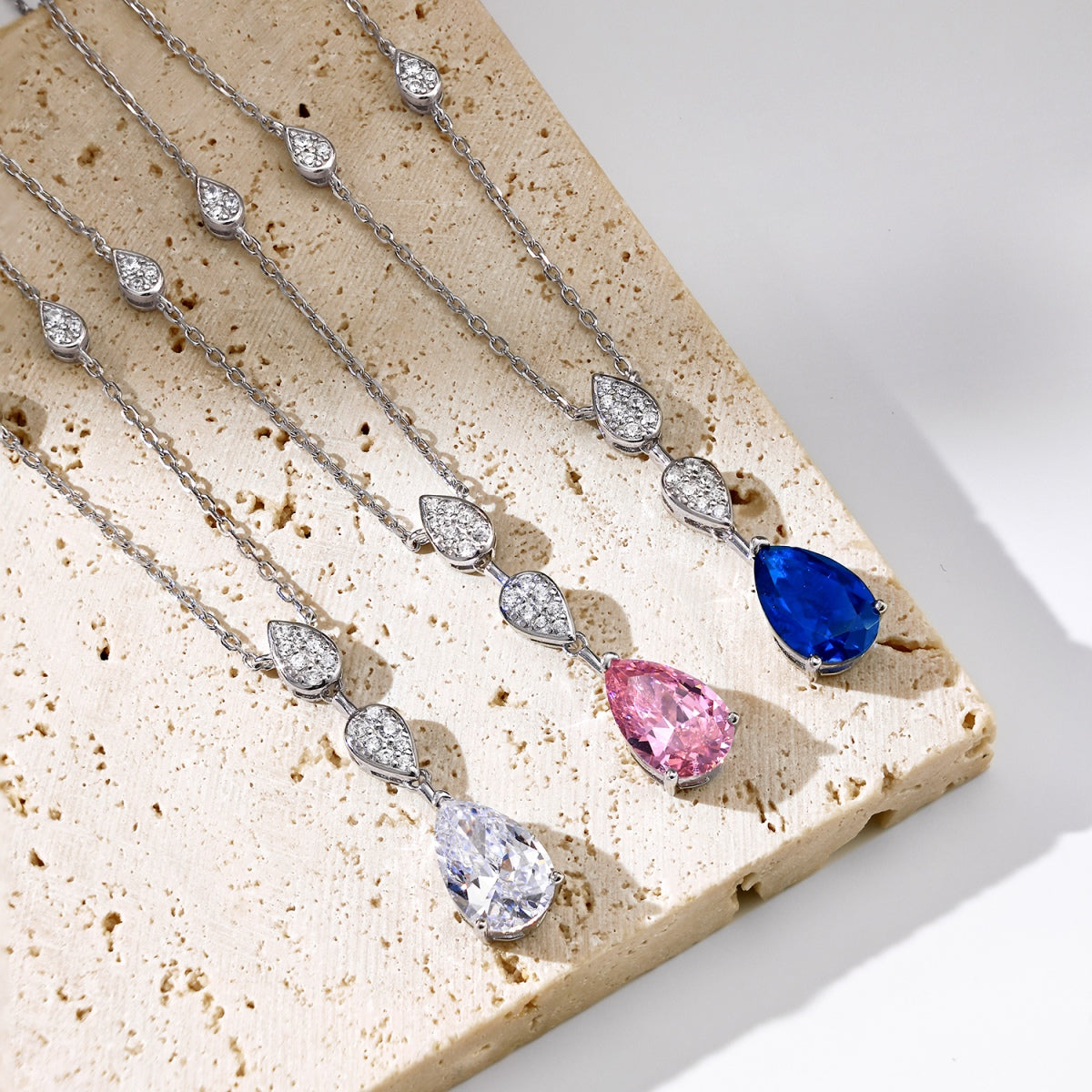 [baslovejewels]Dazzling Pear Cut Necklace