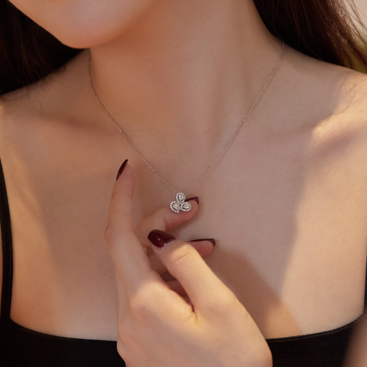 [baslovejewels]Elegant Flower Shape Pear Cut Necklace