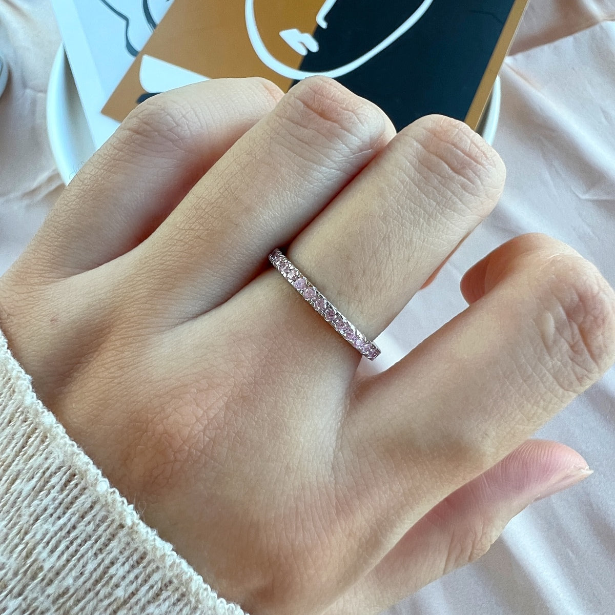 [baslovejewels]Delicate Sparkling Round Cut Daily Ring