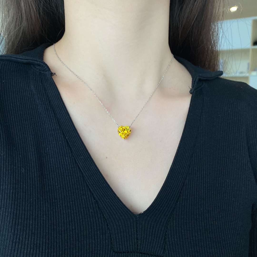 [baslovejewels]6.0 carat Radiant Heart Shape Necklace