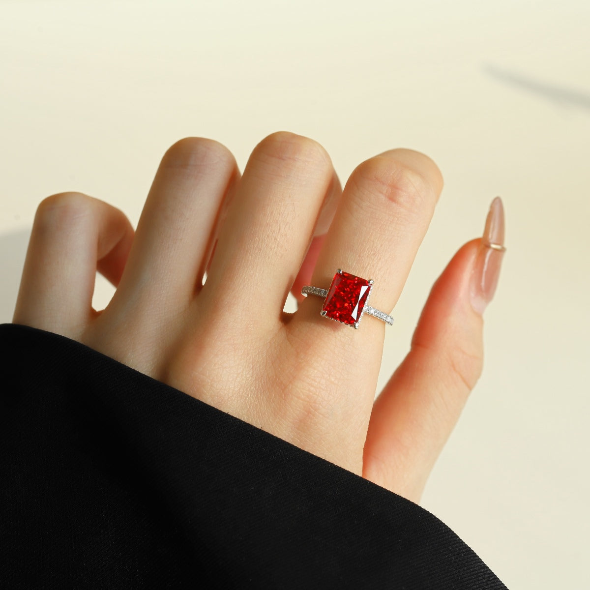[baslovejewels]4.0 Carat Luxurious Engagement Ring