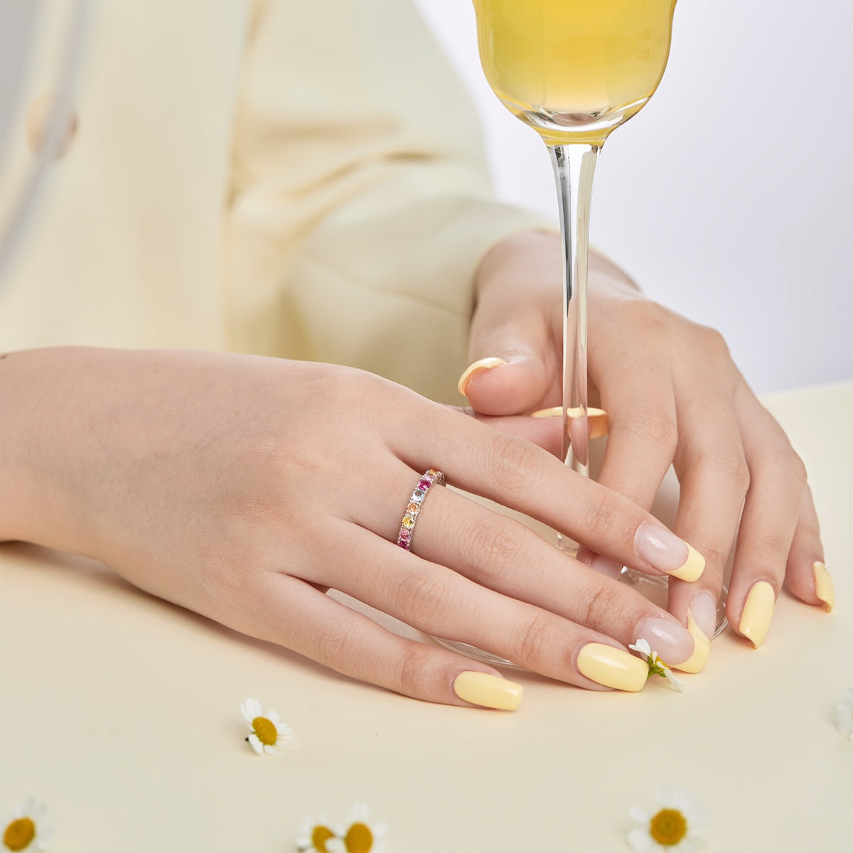 [baslovejewels]Dazzling Lustrous Round Cut Tennis Ring