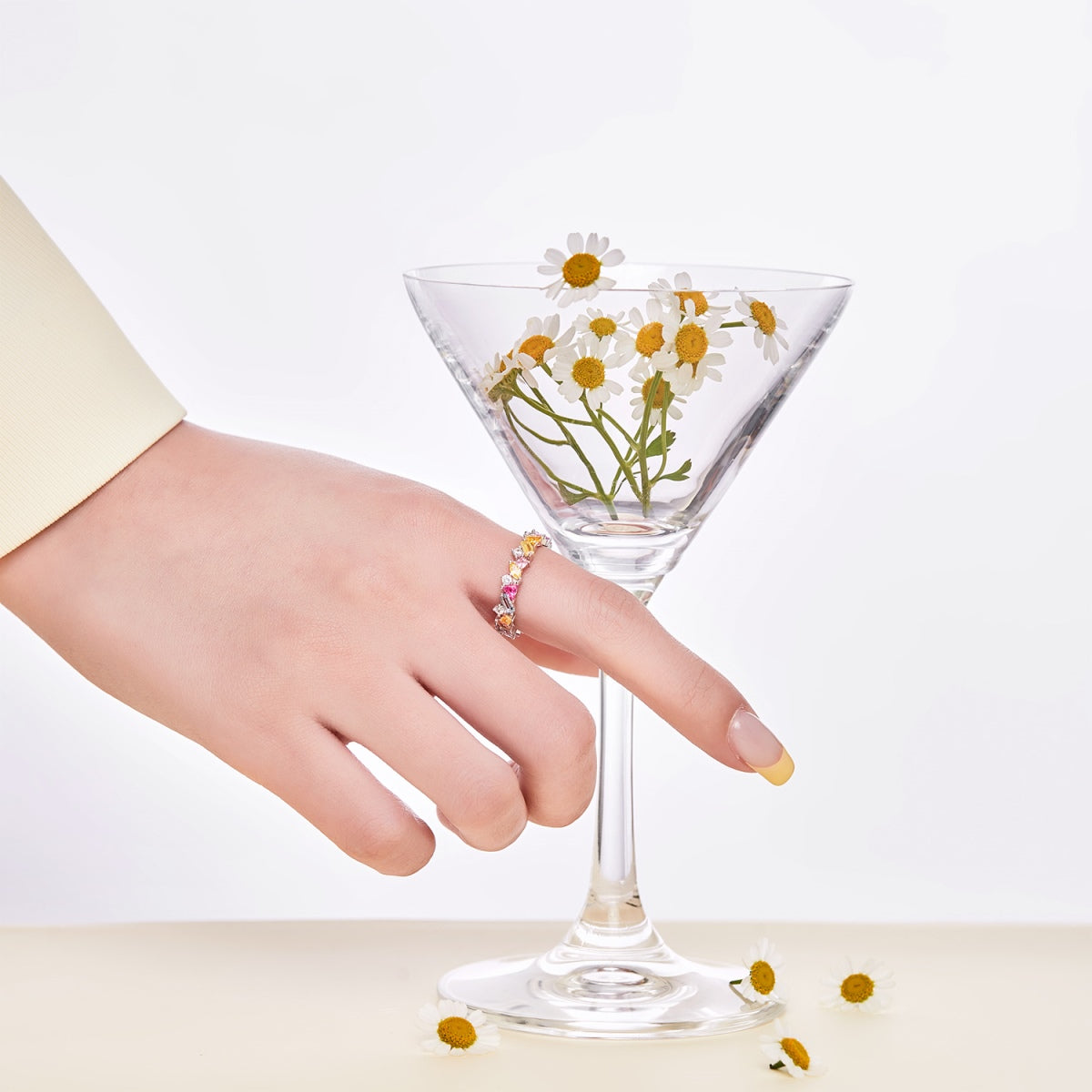 [baslovejewels]Dazzling Polychromatic Multi cut Daily Ring