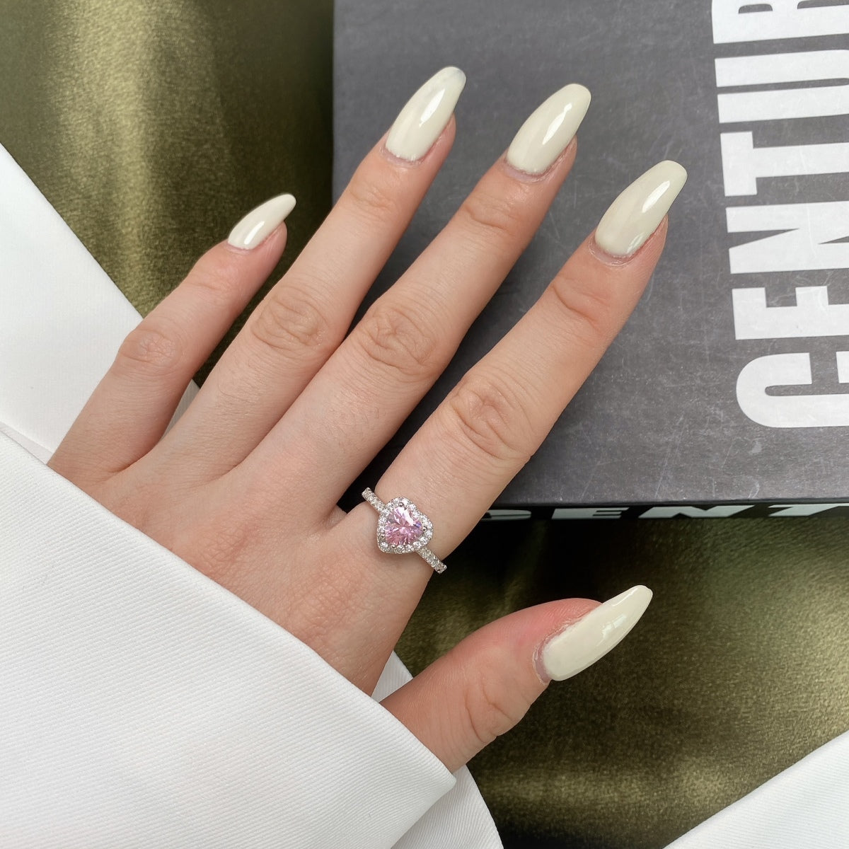 [baslovejewels]Eternity Splashy Romantic Heart Shape Lover Ring