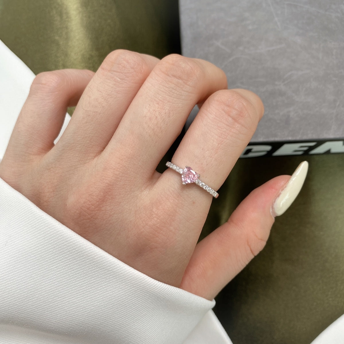 [baslovejewels]0.5 Carat CaratEternity Charming Heart Shape Lover Ring