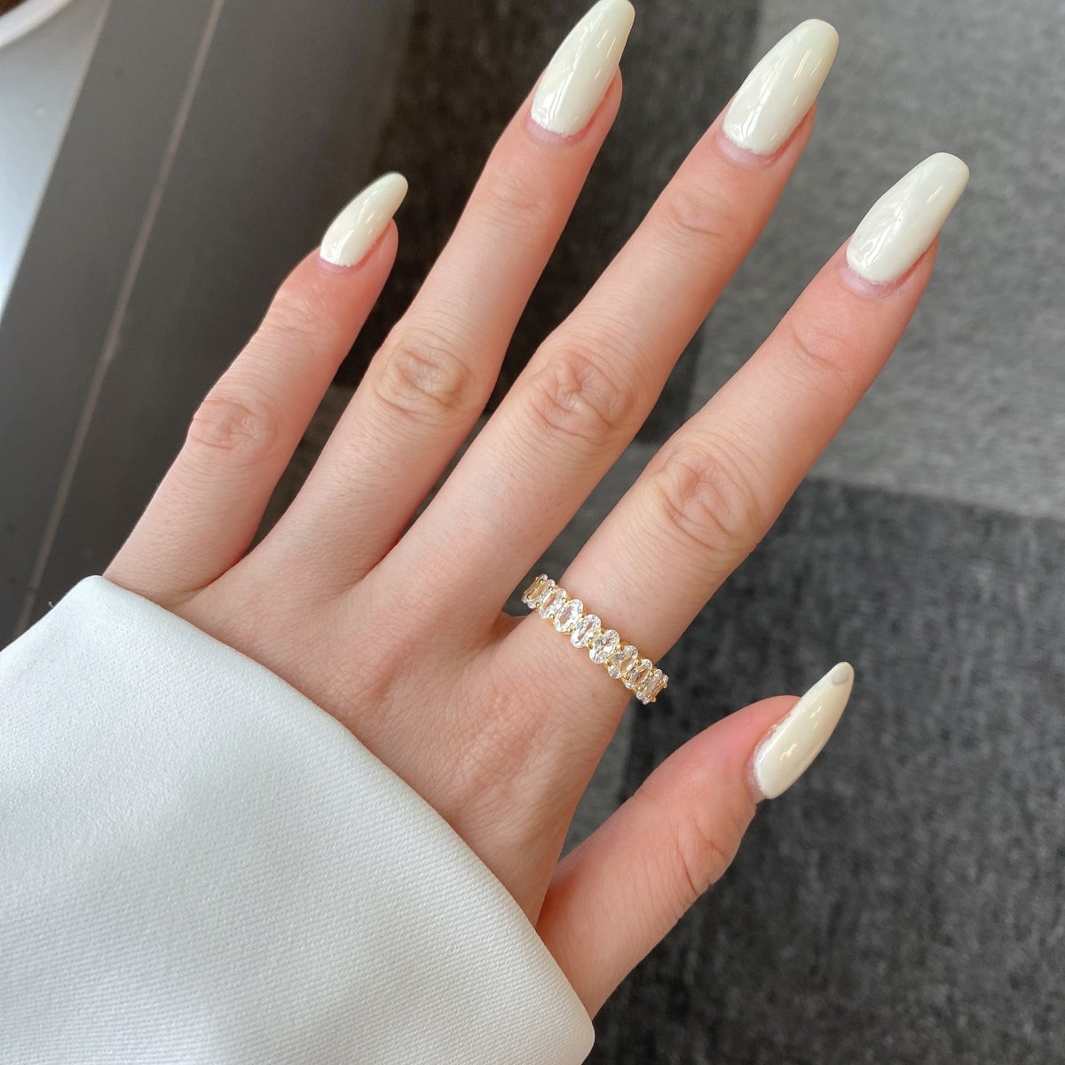 [baslovejewels]Ornate Oval Cut Tennis Ring