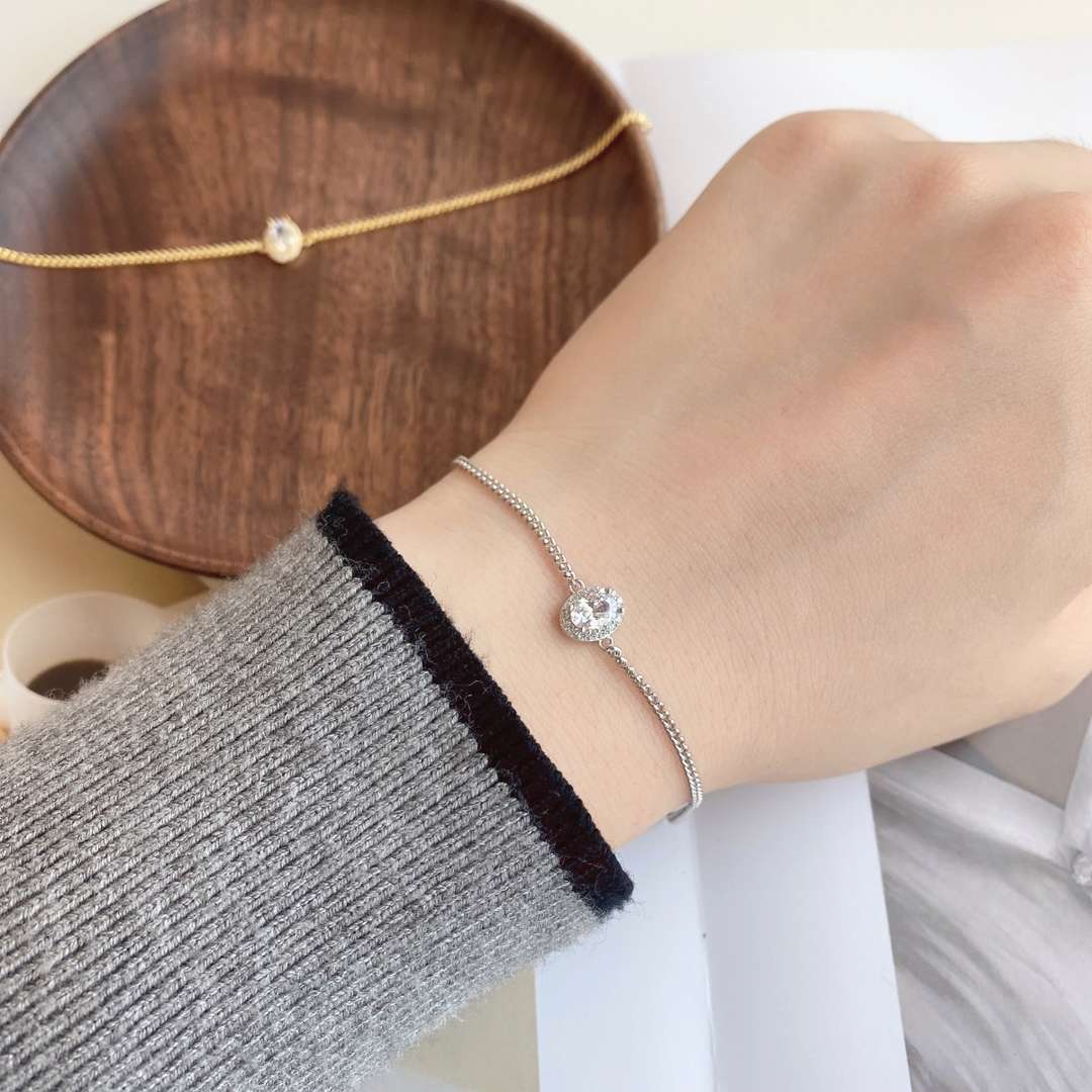 [baslovejewels]Exquisite Oval Shape Bracelet