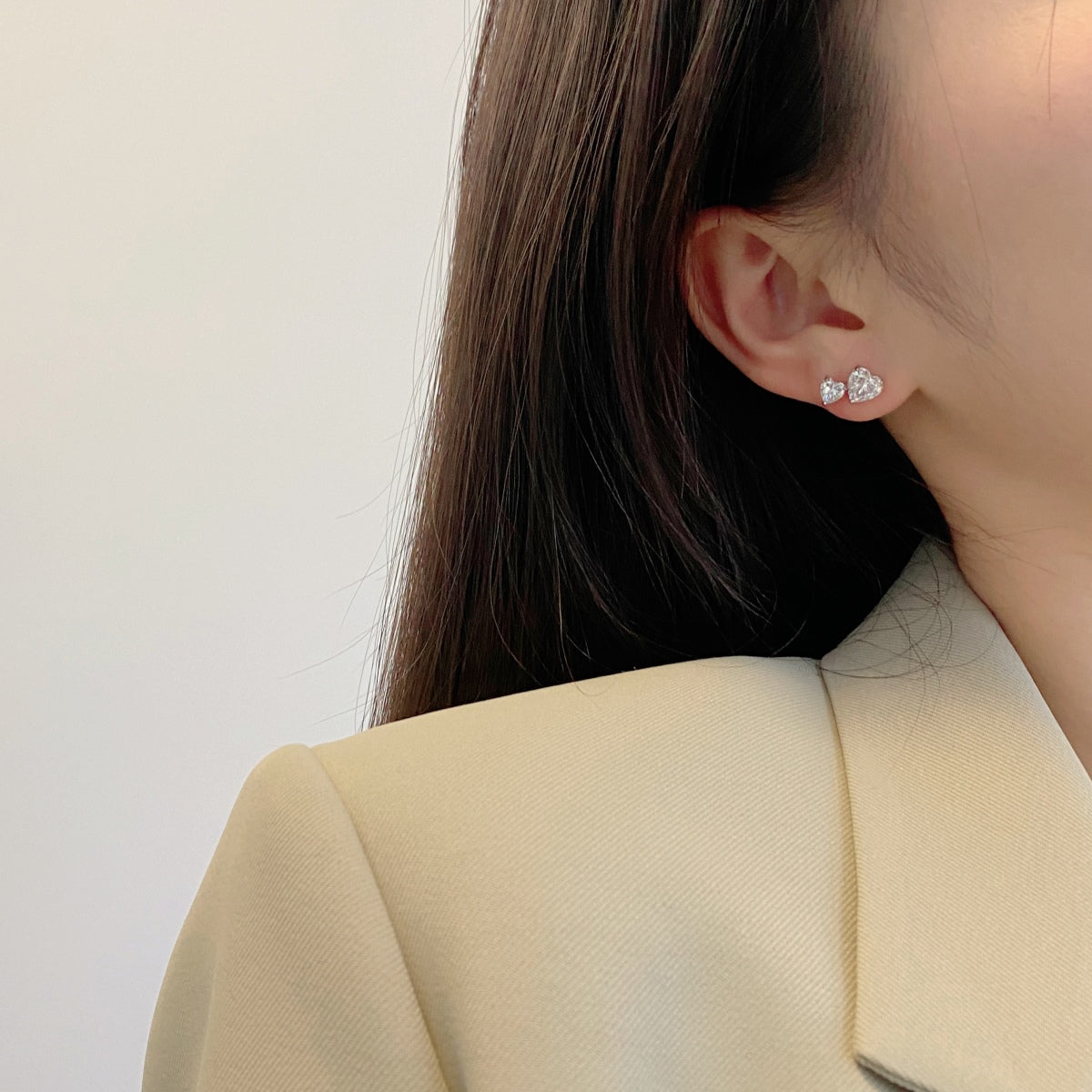 [baslovejewels]Double Heart-Shape Classic Princess Style Earrings