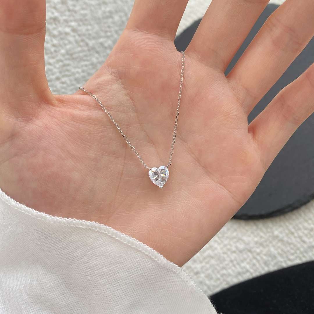 [baslovejewels]Heart Shape Main Stone Pendant Collarbone Necklace