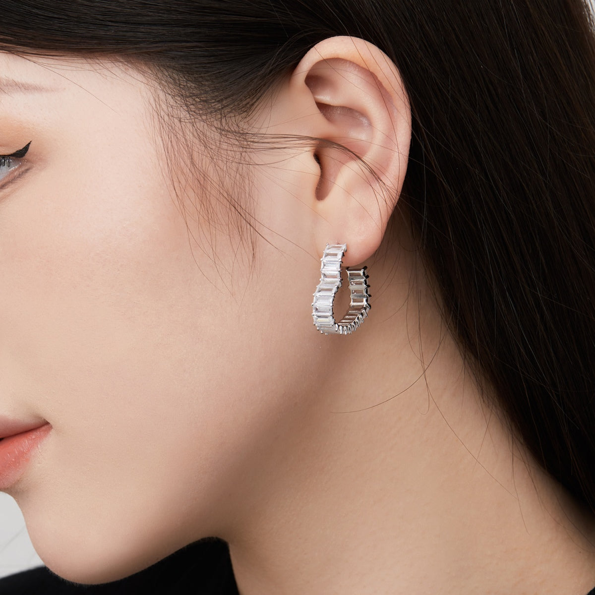 [baslovejewels]Radiant Heart Cutout Earrings