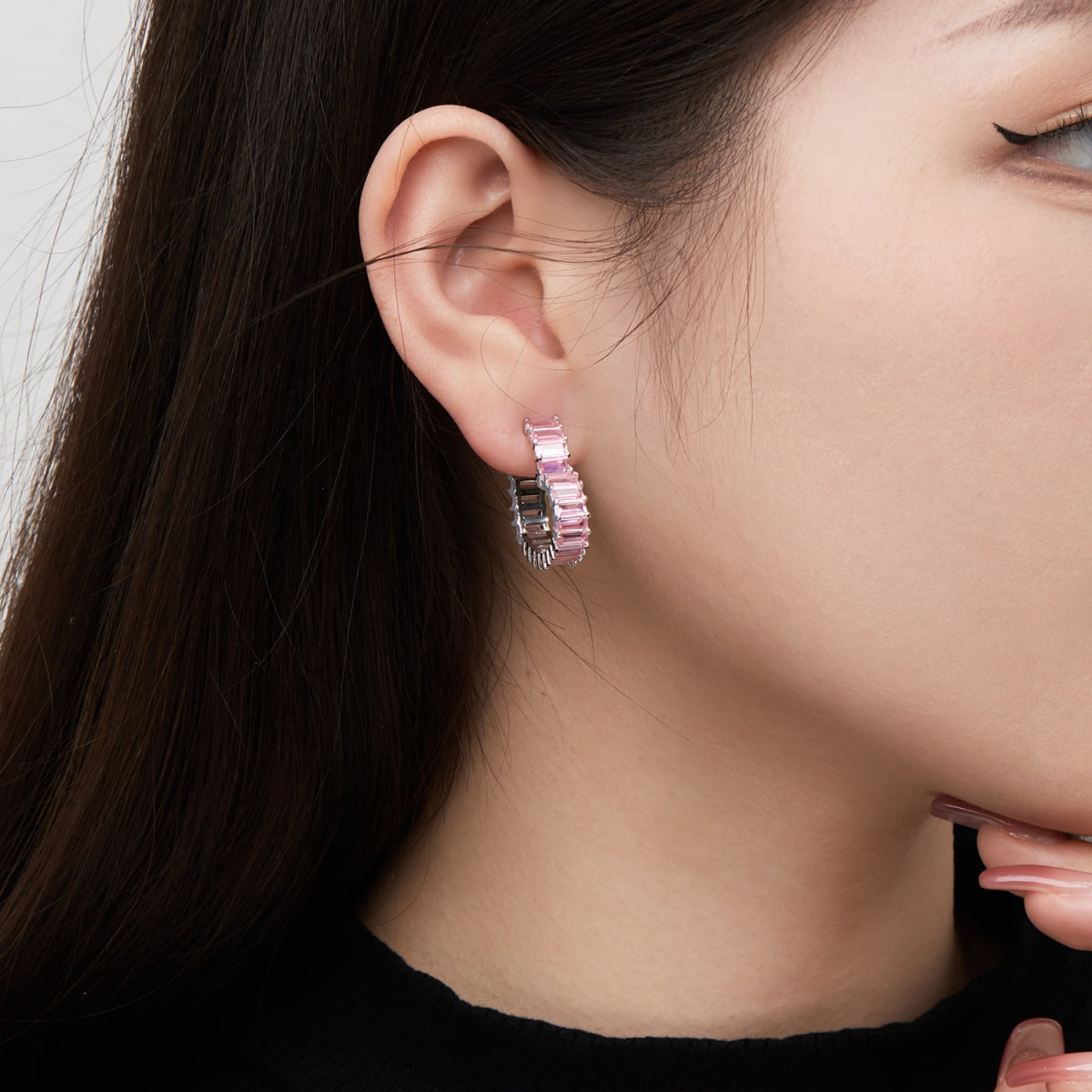 [baslovejewels]Radiant Heart Cutout Earrings