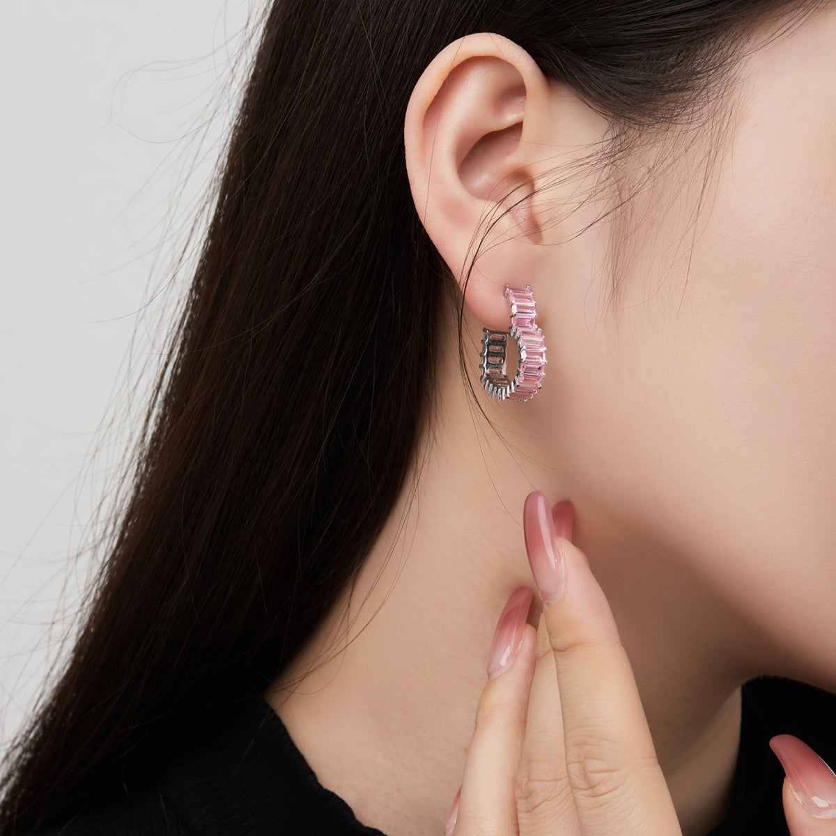 [baslovejewels]Radiant Heart Cutout Earrings