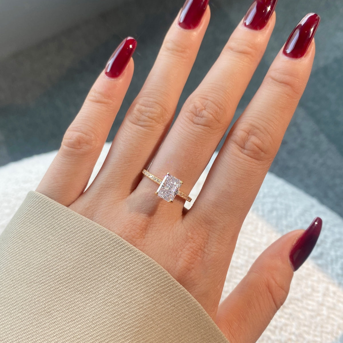 [baslovejewels]2.0 Carat Dazzling Sparkling Radiant Cut Party Ring