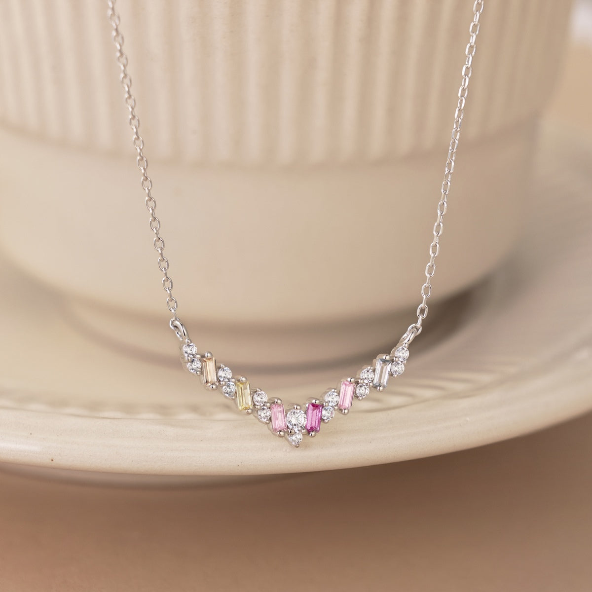 [baslovejewels]Dazzling Rainbow Necklace