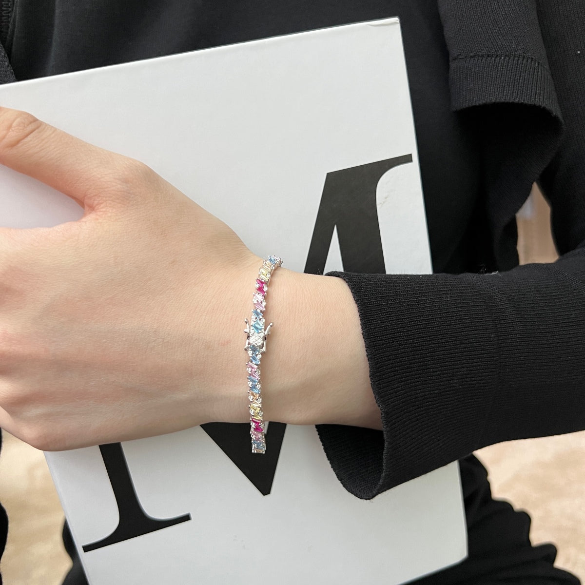 [baslovejewels]Ornate Sparkling Multi Cut Party Bracelet