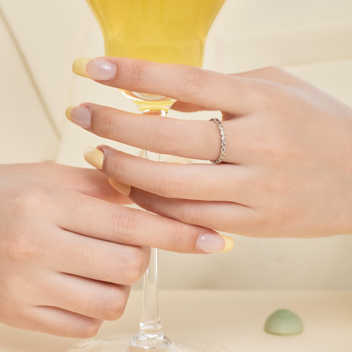 [baslovejewels]Radiant Sparkling Round Cut Daily Ring