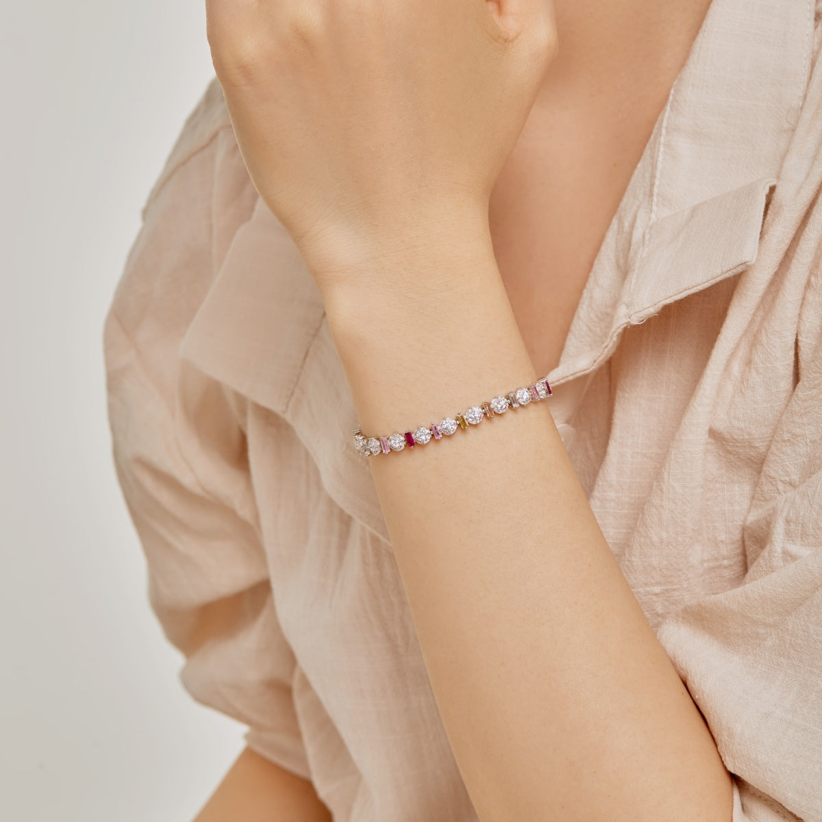 [baslovejewels]Radiant Colorful Round Shape Daily Bracelet