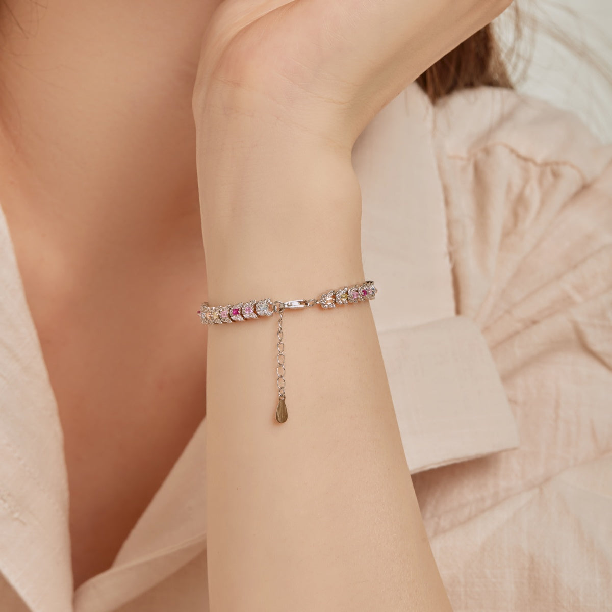 [baslovejewels]Delicate Colorful Multi Cut Daily Bracelet