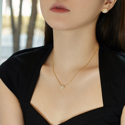 [baslovejewels]Exquisite Necklace With Four-Leaf Clover Flower Design