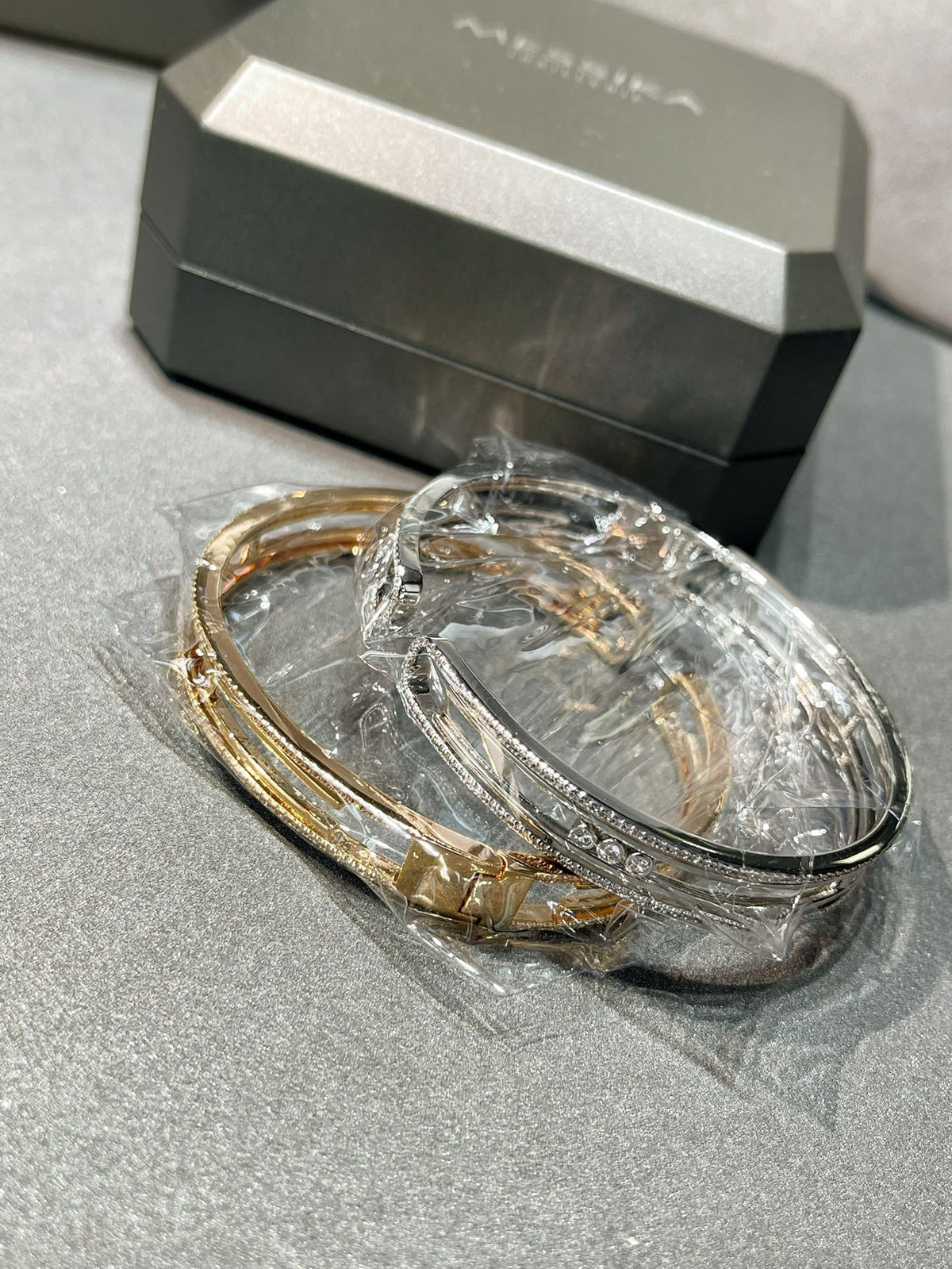 [baslovejewels]MOVE 10TH PAVED DIAMOND BRACELET