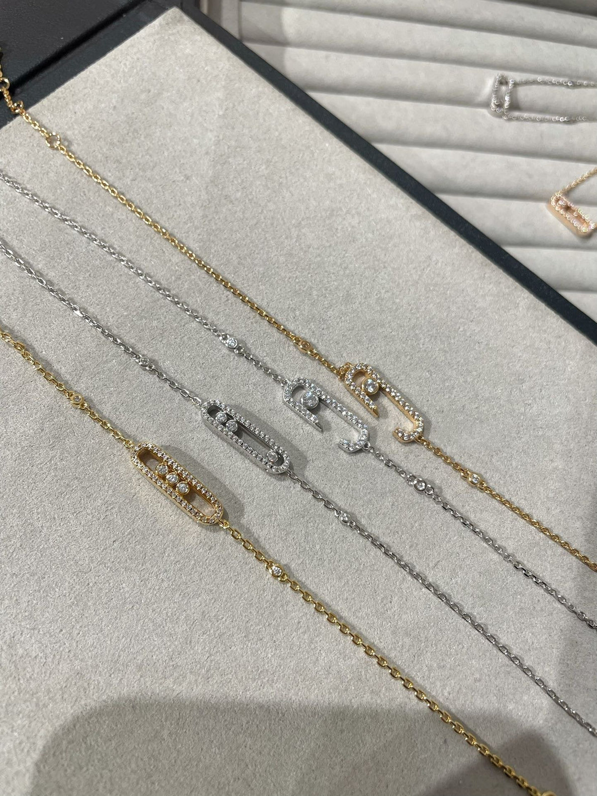 [baslovejewels]BABY MOVE DIAMOND BRACELET