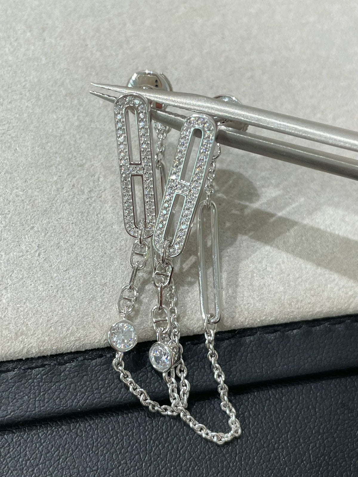 [baslovejewels]CHAINE CHAOS DIAMOND DROP EARRINGS