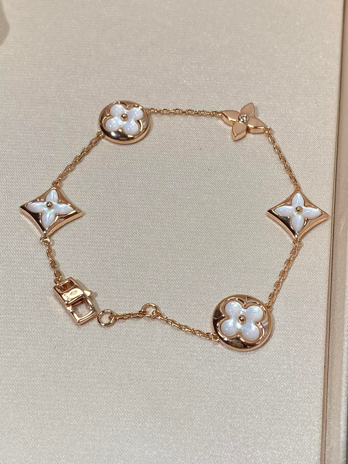 [baslovejewels]STAR AND SUN 5 MOTIF MOP PINK GOLD BRACELET
