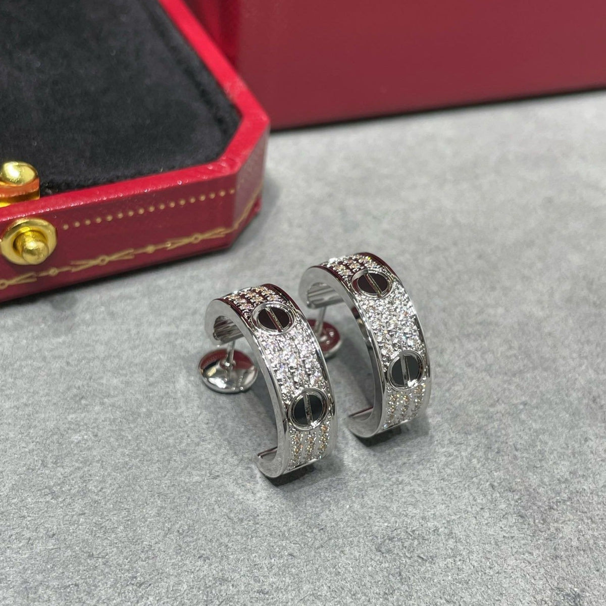 [baslovejewels]LOVE CERAMIC DIAMOND PAVED SILVER EARRINGS