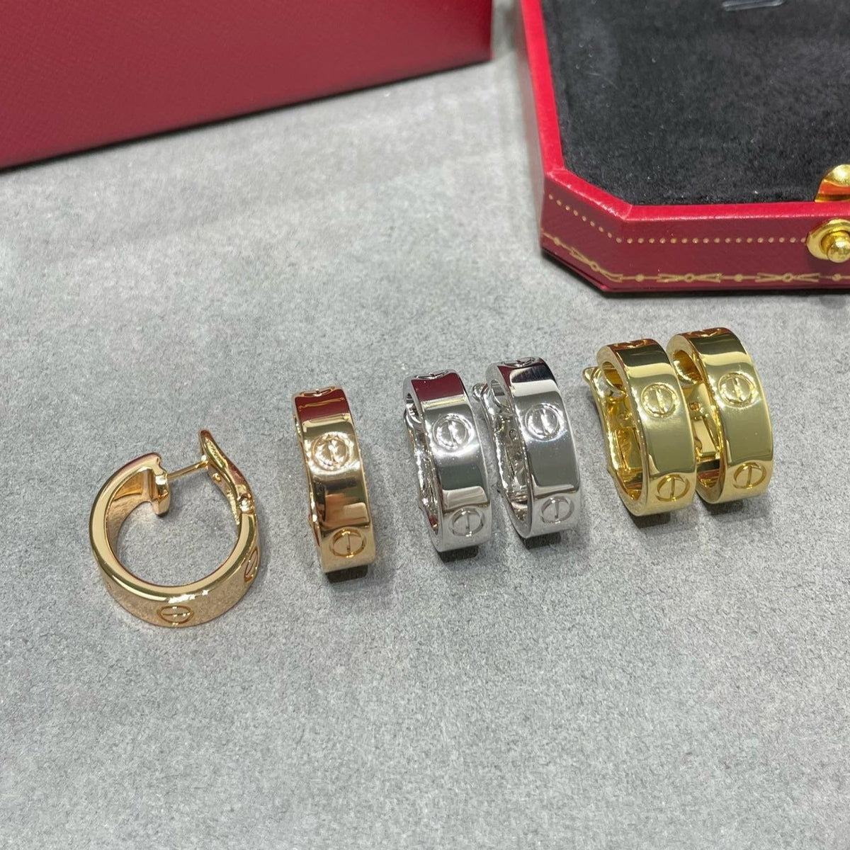 [baslovejewels]LOVE 5.5MM EARRINGS