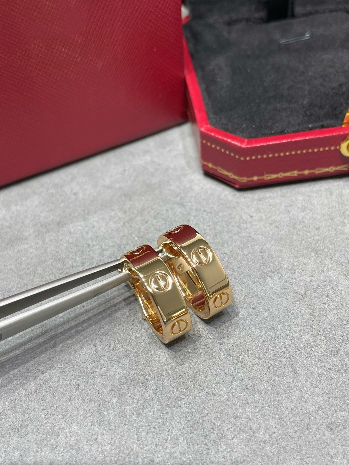 [baslovejewels]LOVE 5.5MM EARRINGS
