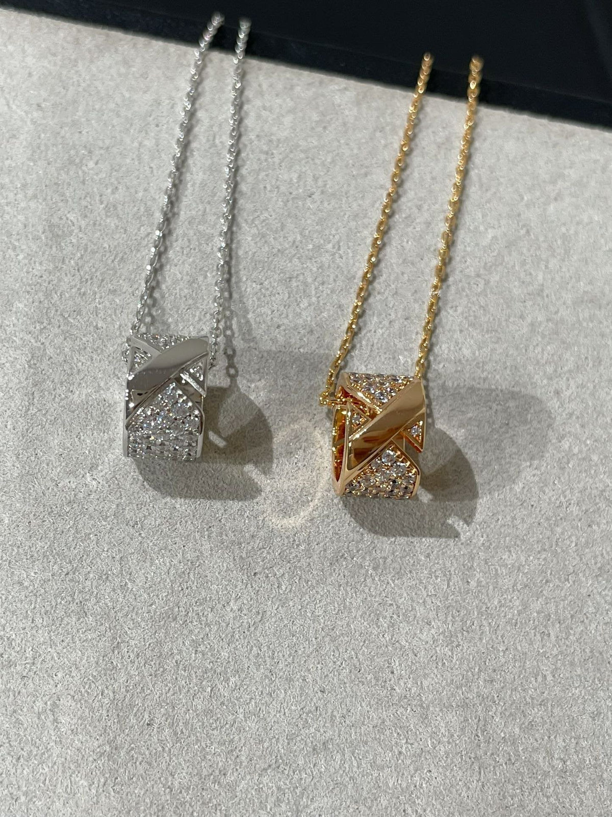 [baslovejewels]LIENS EVIDENCE DIAMOND PAVED NECKLACE