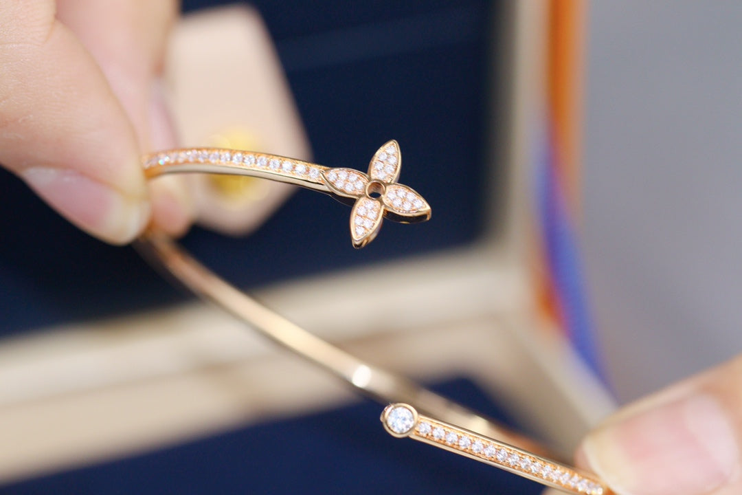 [baslovejewels]IDYLLE PINK GOLD OPEN BRACELET DIAMOND PAVED