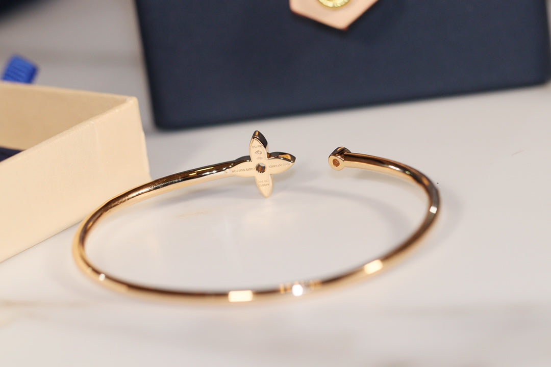 [baslovejewels]IDYLLE GOLD OPEN BRACELET DIAMOND PAVED