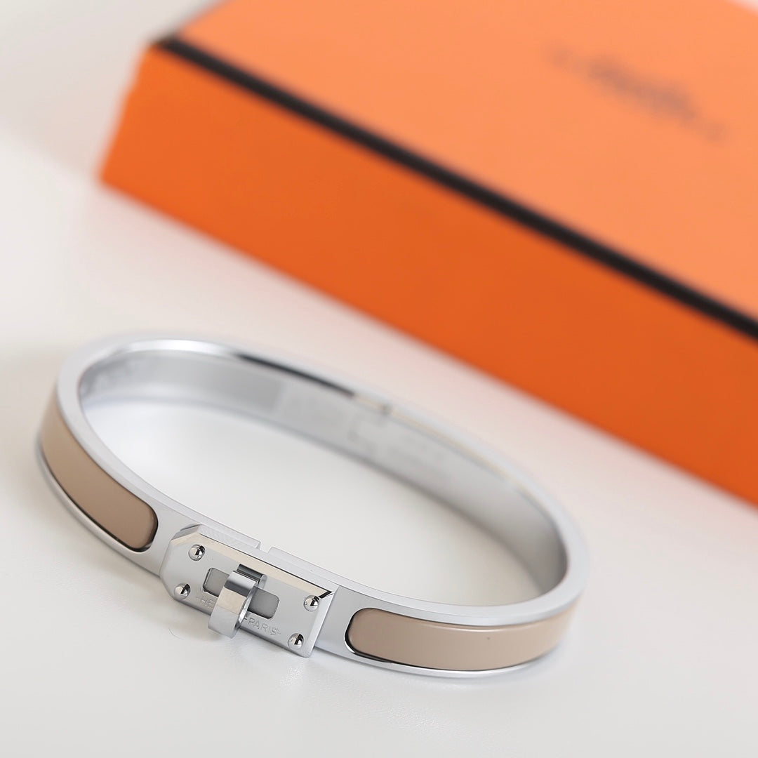 [baslovejewels]HM KELLY GREY BRACELET