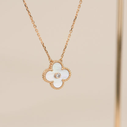 [basloveJW]CLOVER 15MM DIAMOND WHITE FRITILLARIA NECKLACE