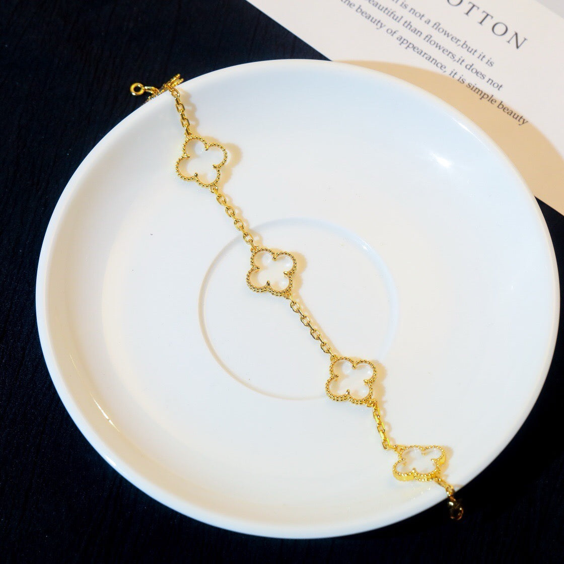 [baslovejewels]CLOVER 5 MOTIF ROCK CRYSTAL PINK GOLD BRACELET