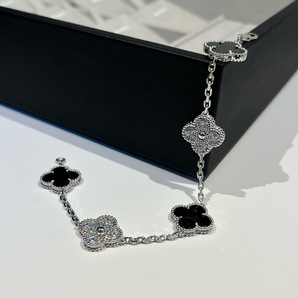 [baslovejewels]CLOVER 5 MOTIF ONYXS DIAMOND BRACELET SILVER