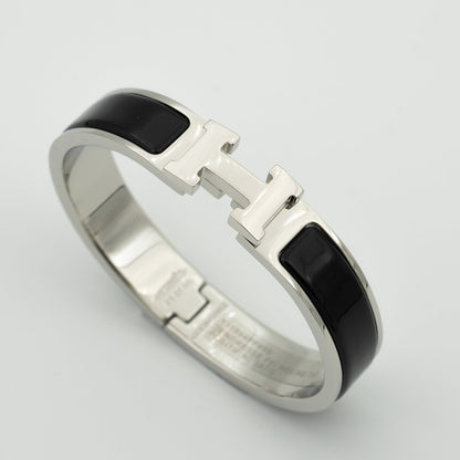 [baslovejewels]H BLACK BRACELET