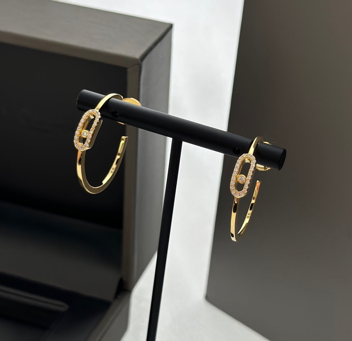 [baslovejewels]CREOLES MOVE UNO PM DIAMOND EARRINGS