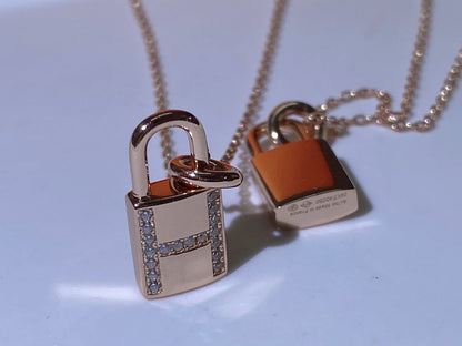 [baslovejewels]HM ADVANCED NICHE LOCK HEAD NECKLACE DIAMONDS