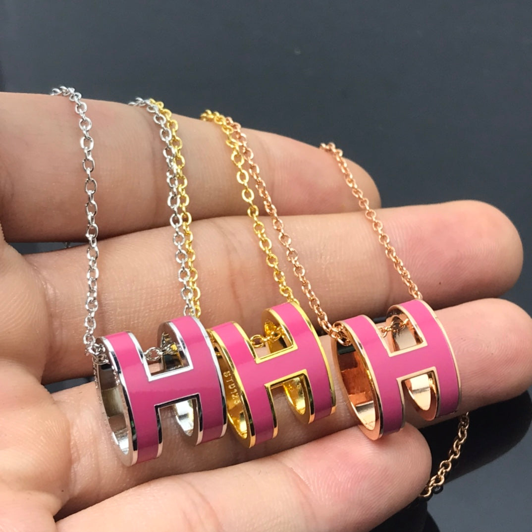 [baslovejewels]H NECKLACE PINK